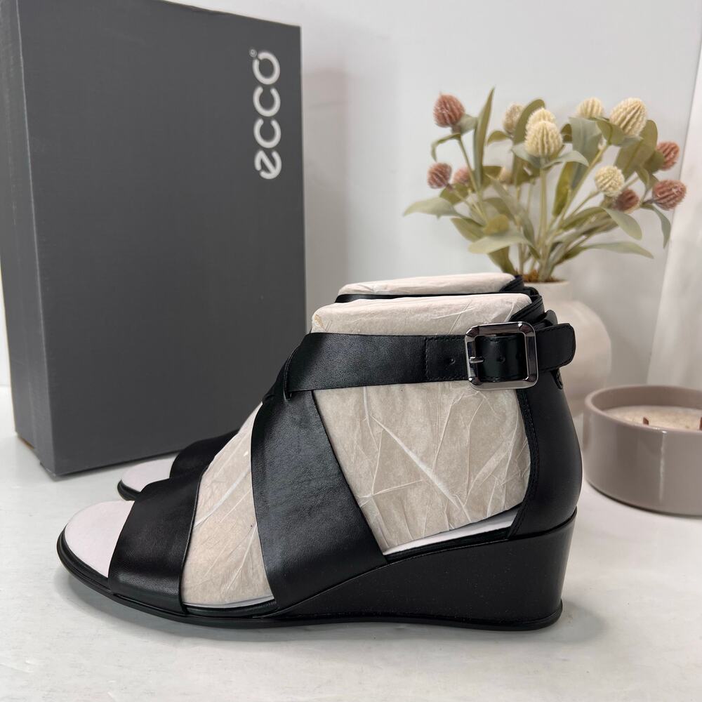 Ecco Shape 35 Wedge Leather Sandal Black 250113 01001 Women 9-9.5 NWB - Picture 3 of 11